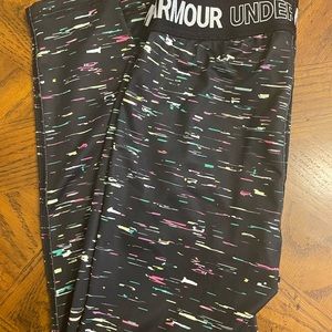 Youth Large Under Armour leggings.
